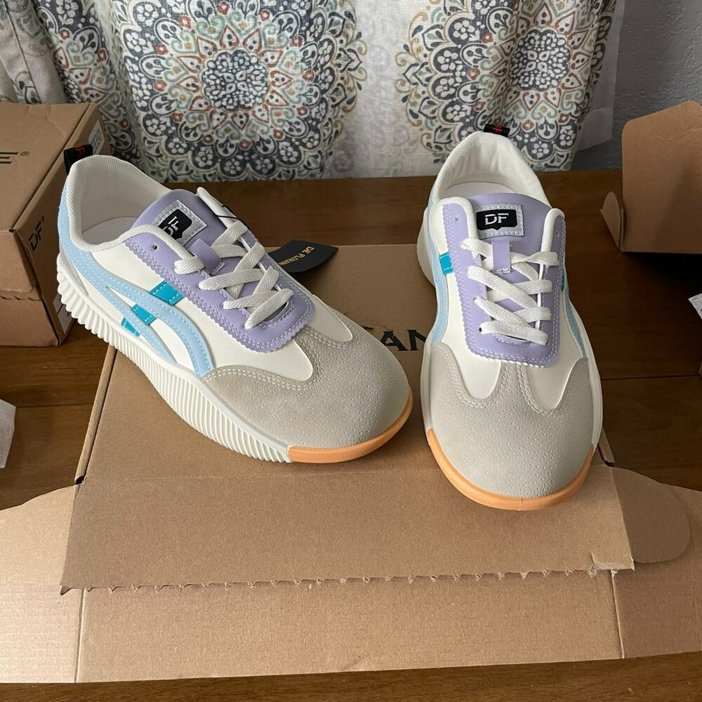 DeFlorance Cloudea Sneakers 8.5(fits like a US 9.5), Blue
